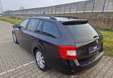 Skoda Octavia III RS Kombi 2.0 TDI 184KM 2014 Skoda Octavia 2,0184KMRSXenonNaVI 2.0 Diesel 184KM, zdjęcie 5