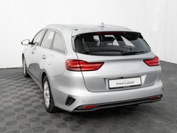 Kia Ceed III Kombi Facelifting 1.5 T-GDI 160KM 2022 Kia Cee'd GD4E976#1.5 T-GDI M 2 stref klima K.cof, zdjęcie 3