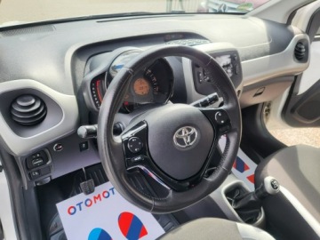 Toyota Aygo II Hatchback 5d 1.0 VVT-i 69KM 2016 Toyota Aygo 1.0 70 KM Org Przebieg Ładny Stan, zdjęcie 17