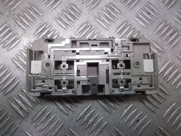 OSVĚTLENÍ KABINY PŘEDNÍ RENAULT KOLEOS 2.0 DCI 4X4