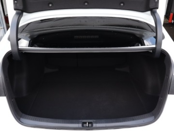 Toyota Corolla XII Sedan 1.8 Hybrid 122KM 2022 Toyota Corolla 1.8 Hybrid, Salon Polska, zdjęcie 13