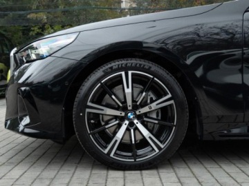 BMW Seria 5 G90-91 Touring 2.0 520d 197KM 2025 BMW Seria 5 520d xDrive Sport Sedan 2.0 (197KM) 2025, zdjęcie 15