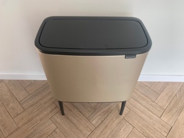 BRABANTIA BO TOUCH BIN БОЛЬШОЙ МУСОРНЫЙ БАК 36Л
