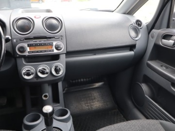 Mitsubishi Colt VI Hatchback 1.1 i 12 V CZ3 75KM 2011 Mitsubishi Colt 1.1, Klima, Parktronic, zdjęcie 7