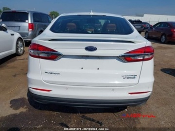 Ford Mondeo V Sedan Facelifting 2.0 Hybrid 187KM 2019 Ford Mondeo 2019 r., 2,0L TITANIUM 2.0 Hybryda 188KM, zdjęcie 4
