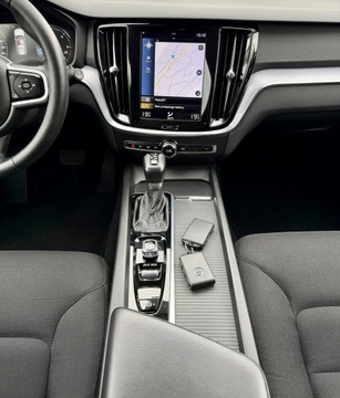 Volvo V60 II  Kombi 2.0 D4 190KM 2020 Volvo V60 AWD,4x4,Momentum Pro,Gwarancja, zdjęcie 16