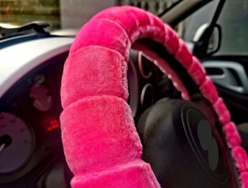 Чехол на руль с мехом Teddy Bear Fur Pink 37-39 см.