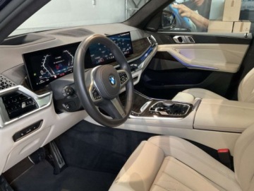 BMW X7 SUV Facelifting 3.0 40d 352KM 2025 BMW X7 xDrive40d Sport Suv 3.0 (352KM) 2025, zdjęcie 8