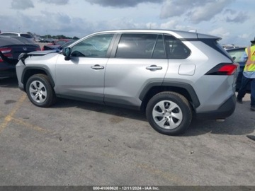 Toyota 2023 Toyota RAV4 2023r., LE, od ubezpieczalni 2.5 Benzyna 203KM, zdjęcie 4