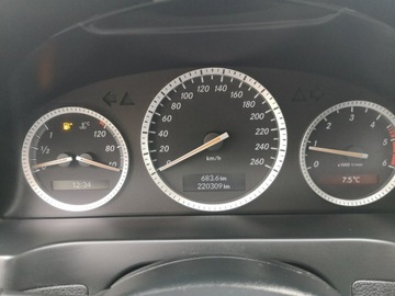 Mercedes Klasa C W204 Kombi T204 2.2 200 CDI 136KM 2008 Mercedes C 200 2.2 CDI 136KM # Klima # Nawi #, zdjęcie 14