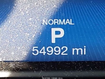 Maserati Levante 2019 Maserati Levante 2019r., 4x4, 3.0L 3.0 Benzyna 345KM, zdjęcie 10