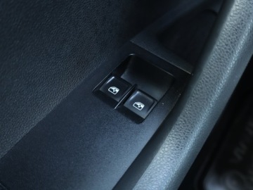 Skoda Octavia III Liftback 1.6 TDI 90KM 2016 Skoda Octavia 1.6 TDI, Navi, Klima, Klimatronic, zdjęcie 15