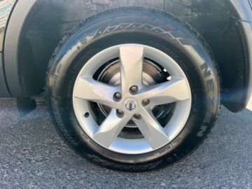 Nissan Qashqai I Crossover Facelifting  1.6 117KM 2013 Nissan Qashqai AUTOMAT KLIMATYZACJA GRZANE FOTELE EL.SZYBY ALUFELGI HAK SE, zdjęcie 18