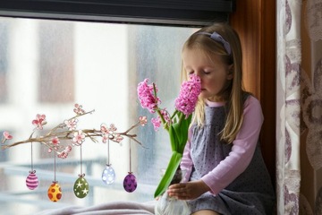НАКЛЕЙКА НА ПАСХАЛЬНОЕ ОКНО ЦВЕТУЩАЯ ВЕТКА 01