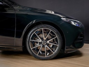 Mercedes CLA C118/X118 2025 MERCEDES-BENZ CLA 220 4-Matic AMG Line 1.5 (190KM) 2025, zdjęcie 11