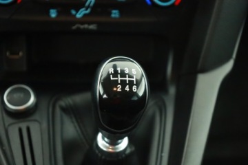 Ford Focus III Kombi Facelifting 1.5 TDCi 120KM 2017 Ford Focus 1.5 TDCi, Salon Polska, Serwis ASO, zdjęcie 11
