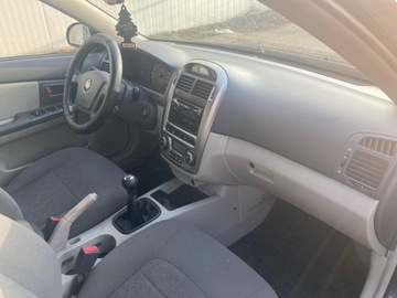 Kia Cerato Sedan 2.0 i 16V 143KM 2005 KIA CERATO liftback 2.0 143 KM, zdjęcie 18