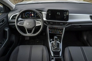 Volkswagen T-Roc I SUV Facelifting 1.5 TSI ACT 150KM 2025 Volkswagen T-Roc Life Plus 1.5 TSI 150 KM DSG, zdjęcie 15
