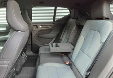 Volvo XC40 2023 Volvo XC 40 2.0 B3 MILD HYBRID Automat PlusDark SalonPL SerwisASO FV23 Gwa, zdjęcie 32