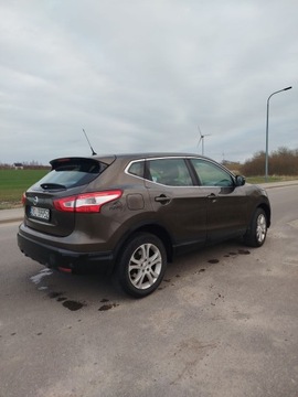Nissan Qashqai II Crossover 1.2 DIG-T 115KM 2014 Nissan Qashqai 1.2 Benzyna 116KM 2014r bezwypadkowy, zdjęcie 2