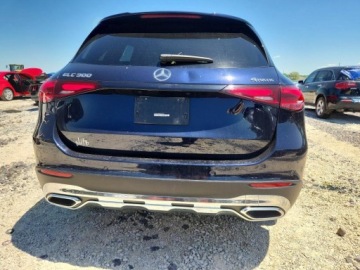Mercedes GLC C254/X254 2024 Mercedes-Benz GLC Glc 300 4matic 2024 2.0 Benzyna 255KM, zdjęcie 2
