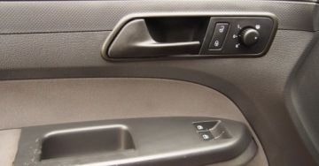 Volkswagen Caddy III Kombi Facelifting 1.6 BiFuel 102KM 2011 Volkswagen Caddy Nowy Rozrzad Nowe Wtryskiwacze Olej Filtry po wymianie, zdjęcie 25