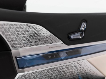 BMW Seria 7 G70 Sedan 3.0 40d 299KM 2026 BMW Seria 7 740d xDrive Sport Sedan 3.0 (299KM) 2026, zdjęcie 13