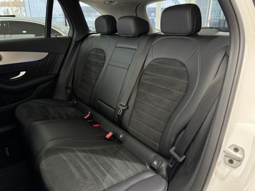 Mercedes GLC C253 SUV Facelifting 2.0 200d 163KM 2022 Mercedes-Benz GLC 200 4-Matic AMG Line / 1 właścic, zdjęcie 11