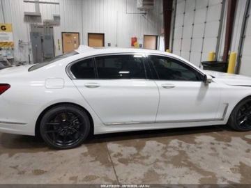 BMW Seria 7 G11-G12 2020 BMW Seria 7 740i xDrive 2020 3.0l 3.0 Benzyna 335KM, zdjęcie 6