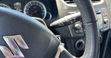Suzuki Swift V Hatchback 3d Facelifting 1.2 VVT 94KM 2016 Suzuki Swift 1.2B 94KM zadbany zarejestrowany ksiazka salon Polska 1.2, zdjęcie 25