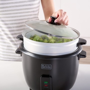 Рисоварка Black+Decker BXRC1800E