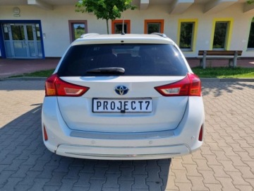 Toyota Auris II Touring Sports Hybrid 135 136KM 2014 Toyota Auris Auri II Hybrid Edition Sport Pelen serwis ASO Ladny 1.8, zdjęcie 5