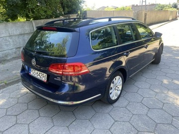 Volkswagen Passat B7 Variant 1.6 TDI CR DPF BlueMotion 105KM 2013 Volkswagen Passat Climatronic Podgrzewane fotele, zdjęcie 5