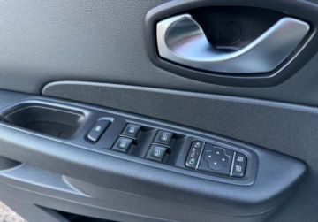 Renault Captur I Crossover Facelifting 1.3 TCe 150KM 2019 Renault Captur PERLA FUL LED 1.3 TCe PISEMNA GWARANCJA w cenie Transport, zdjęcie 27