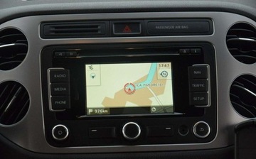 Volkswagen Tiguan I SUV Facelifting 2.0 TDI CR DPF BlueMotion 140KM 2015 Volkswagen Tiguan 2.0D Automat 4x4 2015r Navi Kamera Oryginal lakier Sprow, zdjęcie 27
