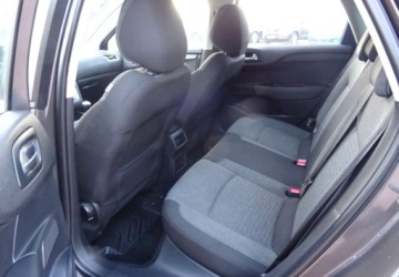 Citroen C4 II Hatchback 5d Facelifting 1.2 PureTech 110KM 2016 Citroen C4 1.2ben,navi,klima,zarejestrowa 1.2 Benzyna 110KM, zdjęcie 7