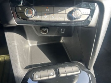 Opel Corsa F 2026 Od ręki - Yes 1.2 T mHEV eDCT 110KM / Pakiet Zimowy, zdjęcie 8