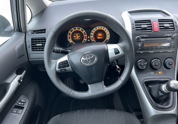 Toyota Auris I Hatchback 5d Facelifting 1.6 Valvematic 132KM 2012 Toyota Auris 1.6Benz.132KM 6Bieg.Klima Alu Skl..., zdjęcie 6