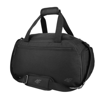 4F U050 čierna tréningová športová taška s vreckom na obuv 25L