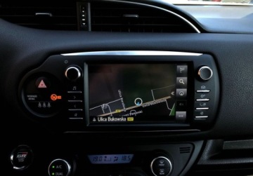 Toyota Yaris III Hatchback GRMN 1.8 Dual VVT-i 212KM 2017 Toyota Yaris Yaris 1.8 212KM Limitowana wersja GRMN 018400 FV23 ASO PL, zdjęcie 15