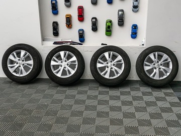 Honda HR-V II SUV 1.5 i-VTEC 130KM 2016 HONDA HR-V 1.5 Comfort Suv 130KM 2016, zdjęcie 26