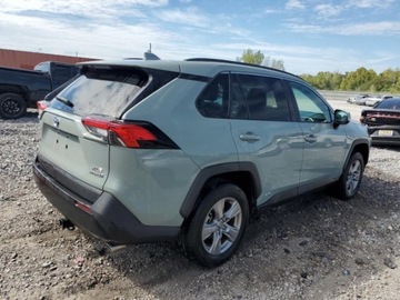 Toyota RAV4 V SUV 2.5 Hybrid Dynamic Force 218KM 2022 Toyota RAV4 xle, 2022r., 4x4, 2.5L 2.5 Hybryda 219KM, zdjęcie 2