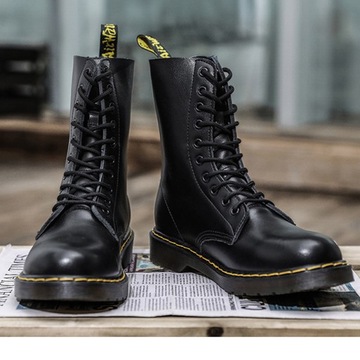 45 GLANY BOTKI DR COMBAT BOOTS SKÓRZANE TRAPERKI KOZAKI 10 DZIUREK UNISEX