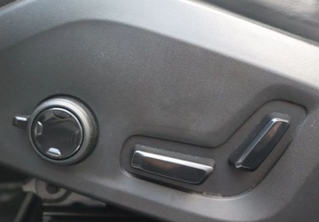 Volvo XC60 II Crossover T5 250KM 2019 Volvo XC 60 T5 Benzyna 250KM R-Design I wlasciciel Salon PL Gwarancja FV23, zdjęcie 18