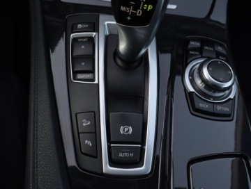 BMW Seria 5 F10-F11 Touring Facelifting 525d 218KM 2015 BMW 5 525d xDrive, 214 KM, 4X4, Automat, Navi, zdjęcie 19