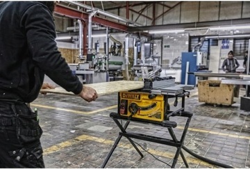 ТРАНСПОРТНЫЙ СТОЛ ДЛЯ ПИЛЫ DWE74911 DeWALT