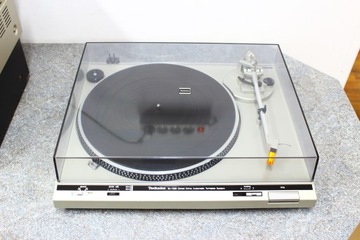 Проигрыватель проигрывателя Technics SL-D20 с прямым приводом