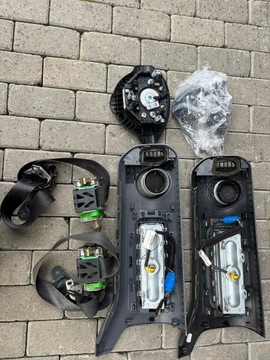 AIR NÁDRŽ ULOŽENÍ VZDUCHOVÁ PÁSY KOMPLET PARTNER II 08-18