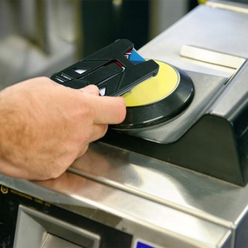 RETRAKTOR Стальной трос HEAVY DUTY Чехол для бейджа с катушкой для ключей