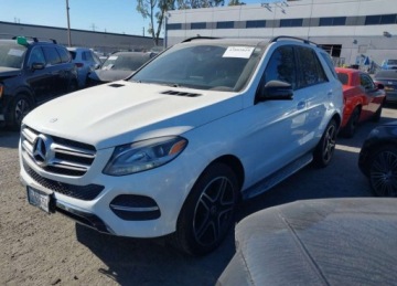 Mercedes GLE W166/C292 2018 Mercedes-Benz GLE GLE 350, 4matic, V6, od ubezpieczalni 3.5 Benzyna 302KM, zdjęcie 2